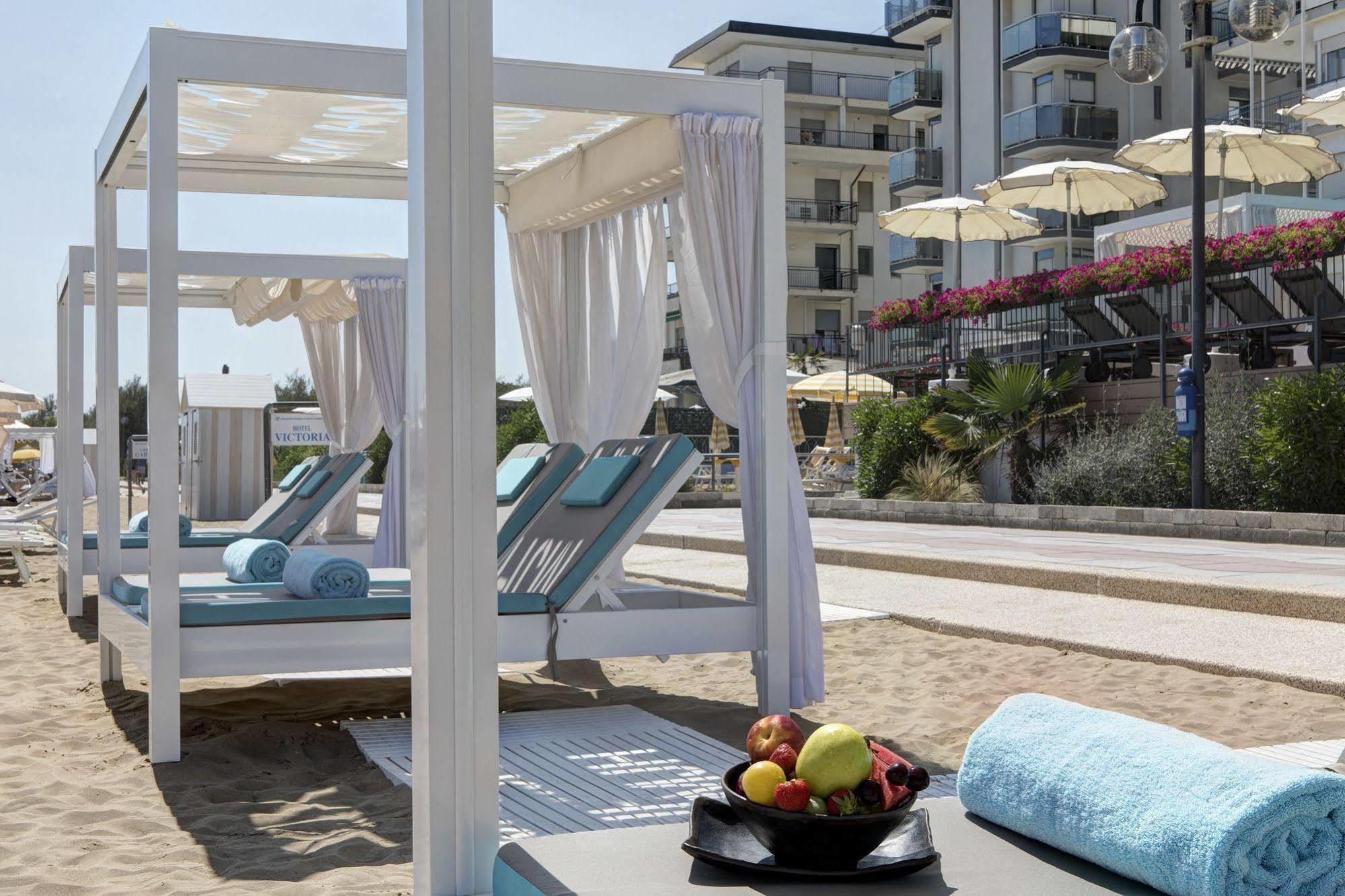 Victoria Frontemare Beach & Spa Hotel Jesolo Exterior photo